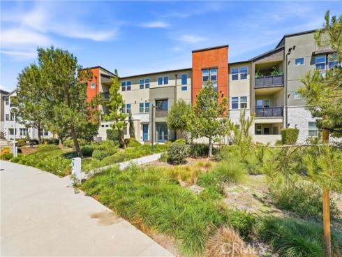 1184 Epic , Irvine, CA