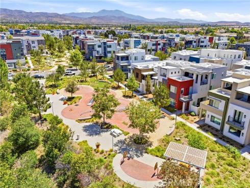 1184 Epic , Irvine, CA