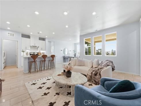 1184 Epic , Irvine, CA