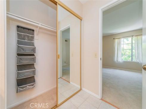 107 Oxford 34 , Irvine, CA