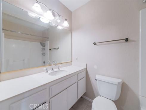 107 Oxford 34 , Irvine, CA