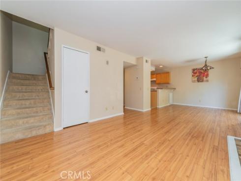 107 Oxford 34 , Irvine, CA