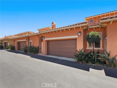 31 Roycroft , Irvine, CA