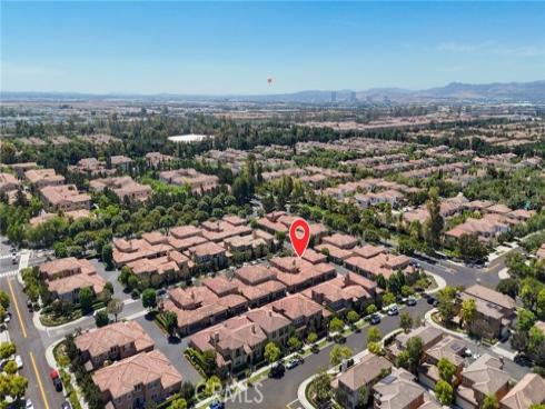 31 Roycroft , Irvine, CA