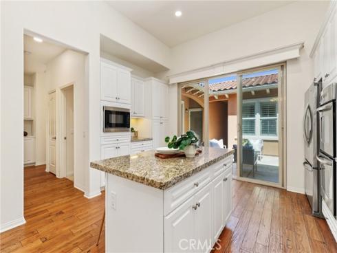 31 Roycroft , Irvine, CA