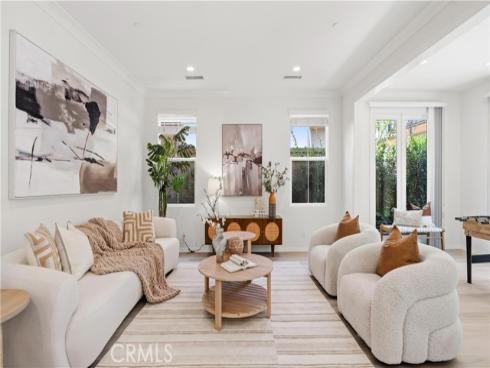 113 Chestnut Grove, Irvine, CA
