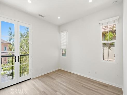 113 Chestnut Grove, Irvine, CA