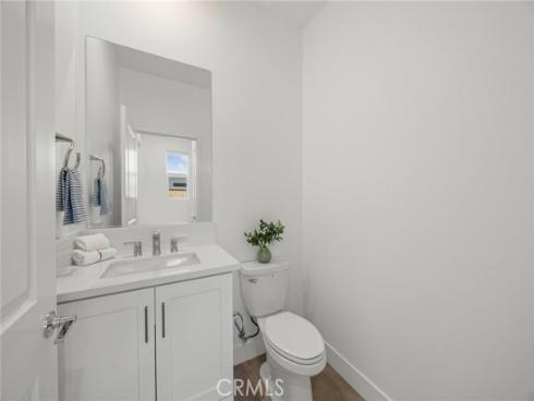201 Longspur Dr , Irvine, CA