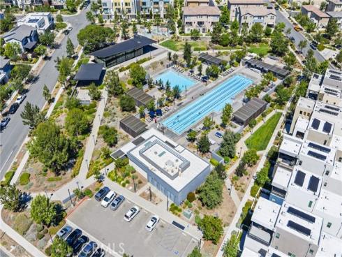 201 Longspur Dr , Irvine, CA