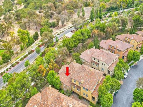 31  Gingerwood  , Irvine, CA