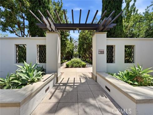 23  Donovan  , Irvine, CA