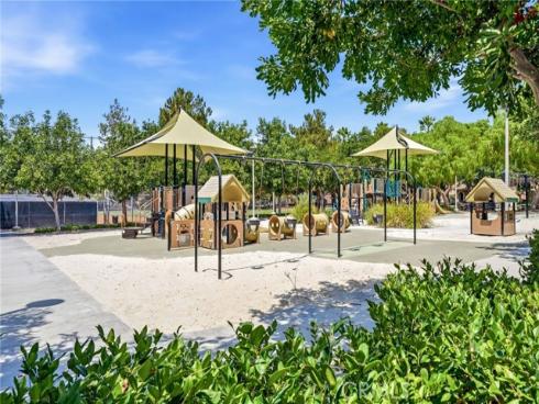 23  Donovan  , Irvine, CA