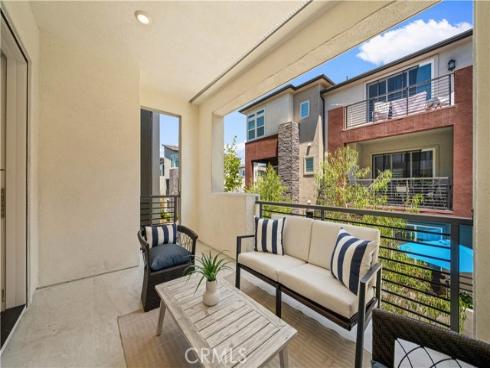 271 Lynx , Irvine, CA