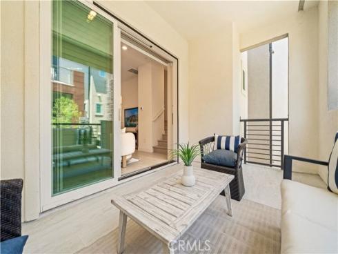 271 Lynx , Irvine, CA