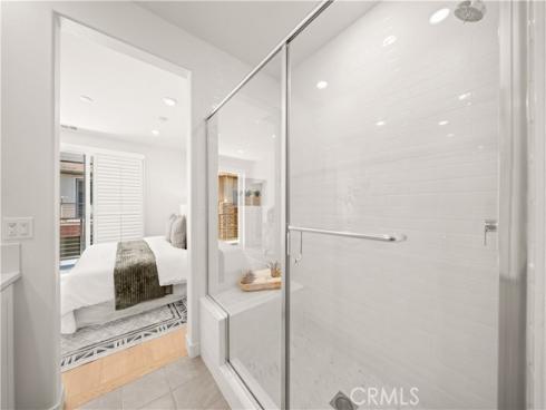 271 Lynx , Irvine, CA