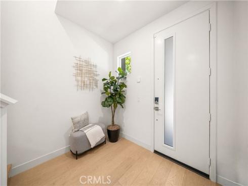 271 Lynx , Irvine, CA