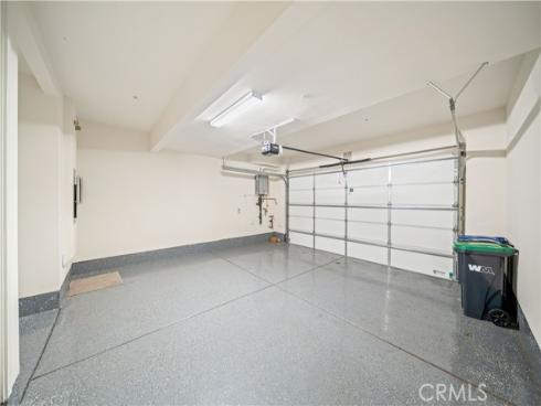 271 Lynx , Irvine, CA