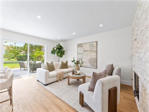 8 Del Rey 17 , Irvine, CA