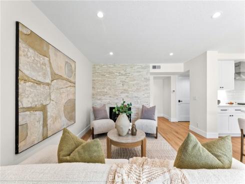 8 Del Rey 17 , Irvine, CA