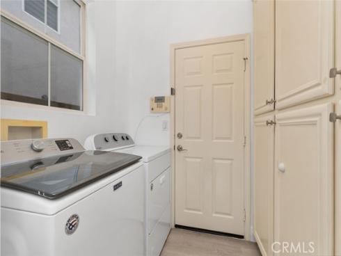 31  Dinuba  , Irvine, CA