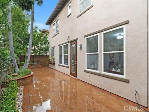31  Dinuba  , Irvine, CA