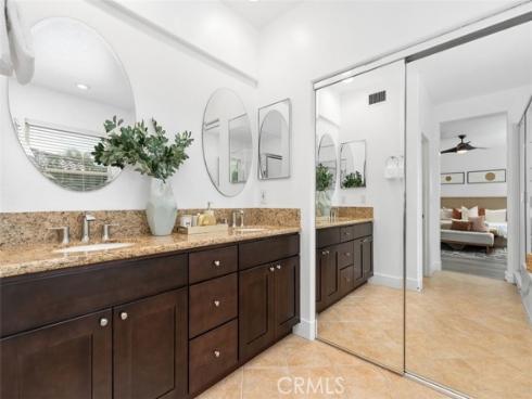 31  Dinuba  , Irvine, CA