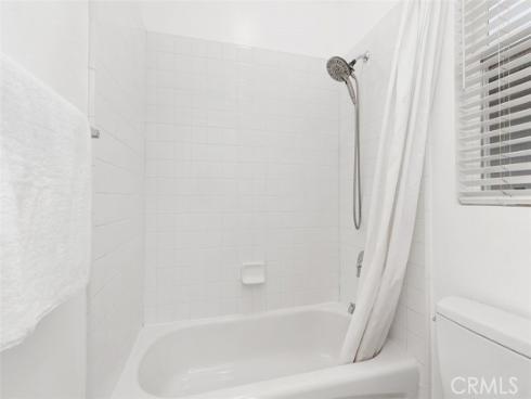 31  Dinuba  , Irvine, CA
