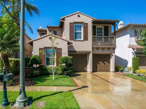 31  Dinuba  , Irvine, CA