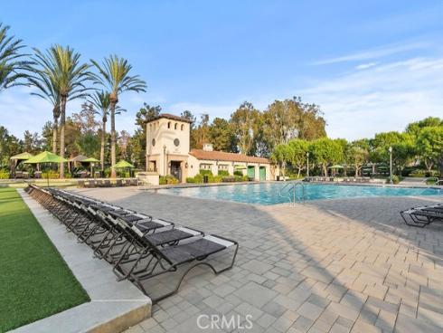 31  Dinuba  , Irvine, CA