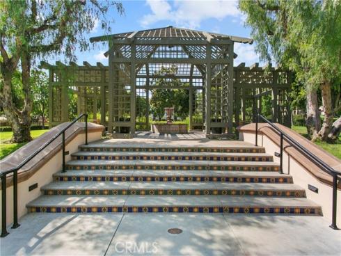 31  Dinuba  , Irvine, CA