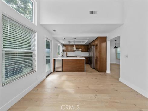 27  Almeria  , Irvine, CA