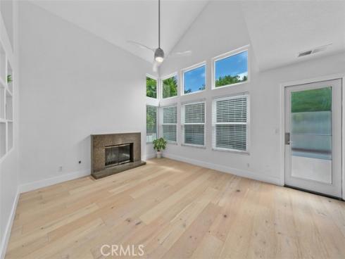 27  Almeria  , Irvine, CA