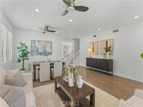 6 Blackbird , Irvine, CA