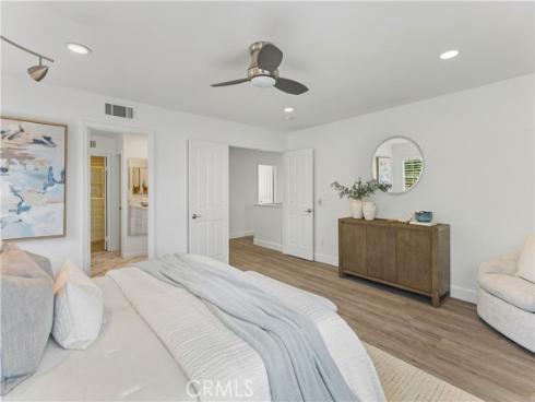 6 Blackbird , Irvine, CA