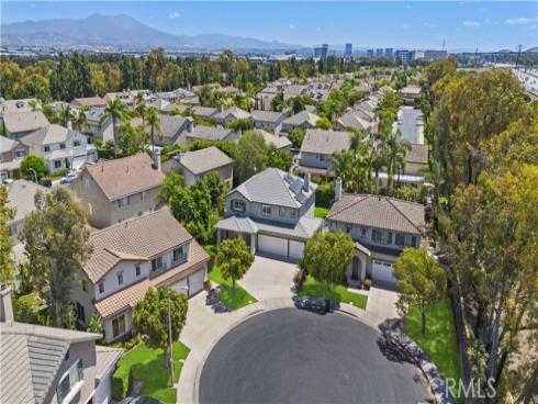 6 Blackbird , Irvine, CA