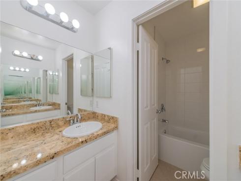 46 Middlebury , Irvine, CA