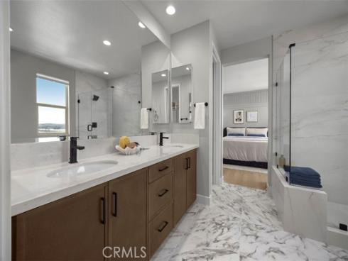221 Mercury , Irvine, CA
