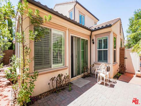 223 Bright Poppy , Irvine, CA
