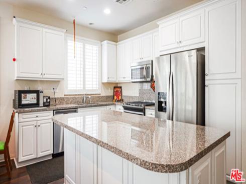 223 Bright Poppy , Irvine, CA