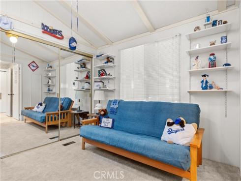 5200 Irvine 179 Boulevard, Irvine, CA
