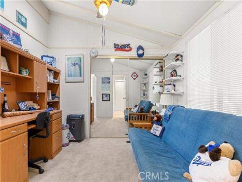 5200 Irvine 179 Boulevard, Irvine, CA