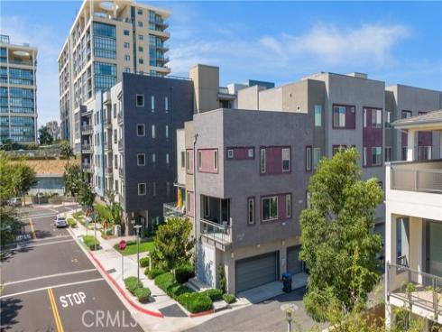 227  Bowery  , Irvine, CA