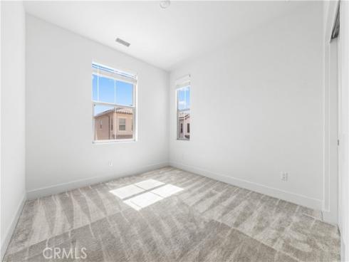 106 Glydon , Irvine, CA