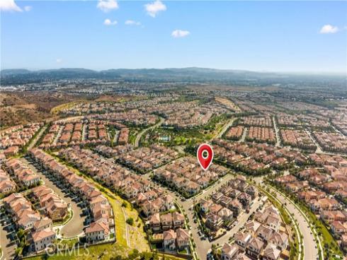 106 Glydon , Irvine, CA