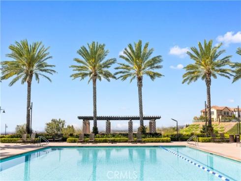 106 Glydon , Irvine, CA