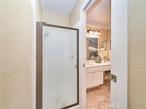 24 Atherton , Irvine, CA