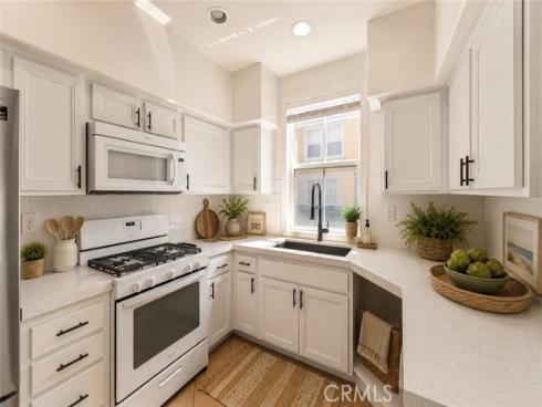 607  Terra Bella  , Irvine, CA