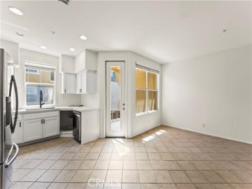 607  Terra Bella  , Irvine, CA
