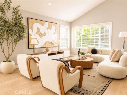 10  Delaware  , Irvine, CA