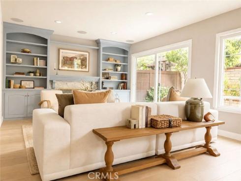 10  Delaware  , Irvine, CA